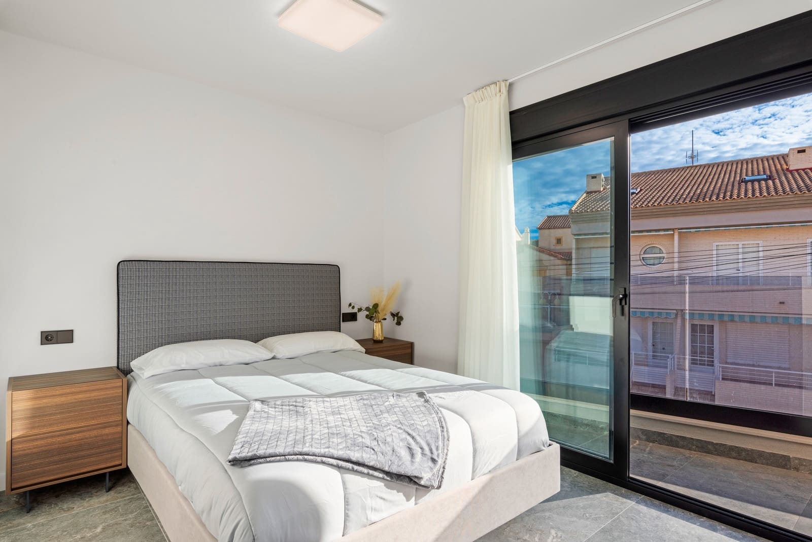 4 Zimmer Villa zu verkaufen in Torre de la Horadada mit Pool Garage - 649.000 € (Ref: 10061351)