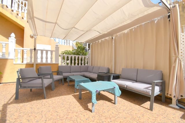 5 slaapkamer Villa te koop in Villamartin, Orihuela met zwembad garage - € 269.000 (Ref: 10063870)