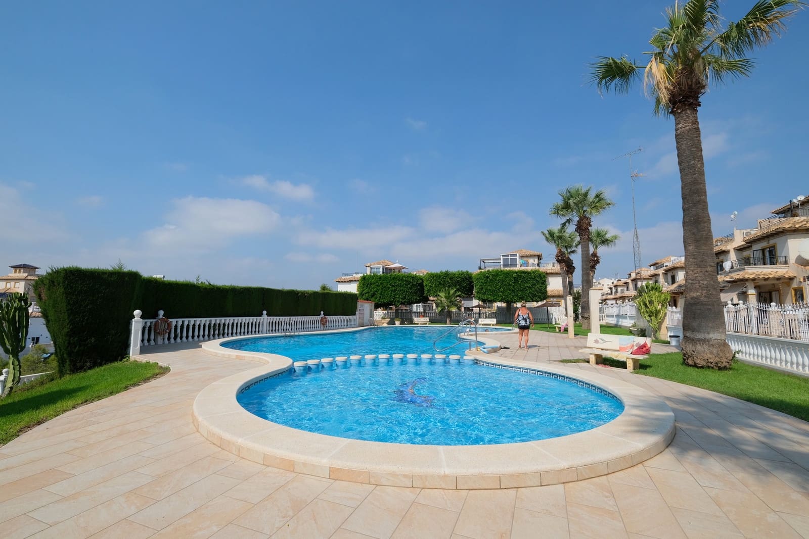 2 soveværelse Byhus til salg i Playa Flamenca med swimmingpool garage - € 219.500 (Ref: 10080513)