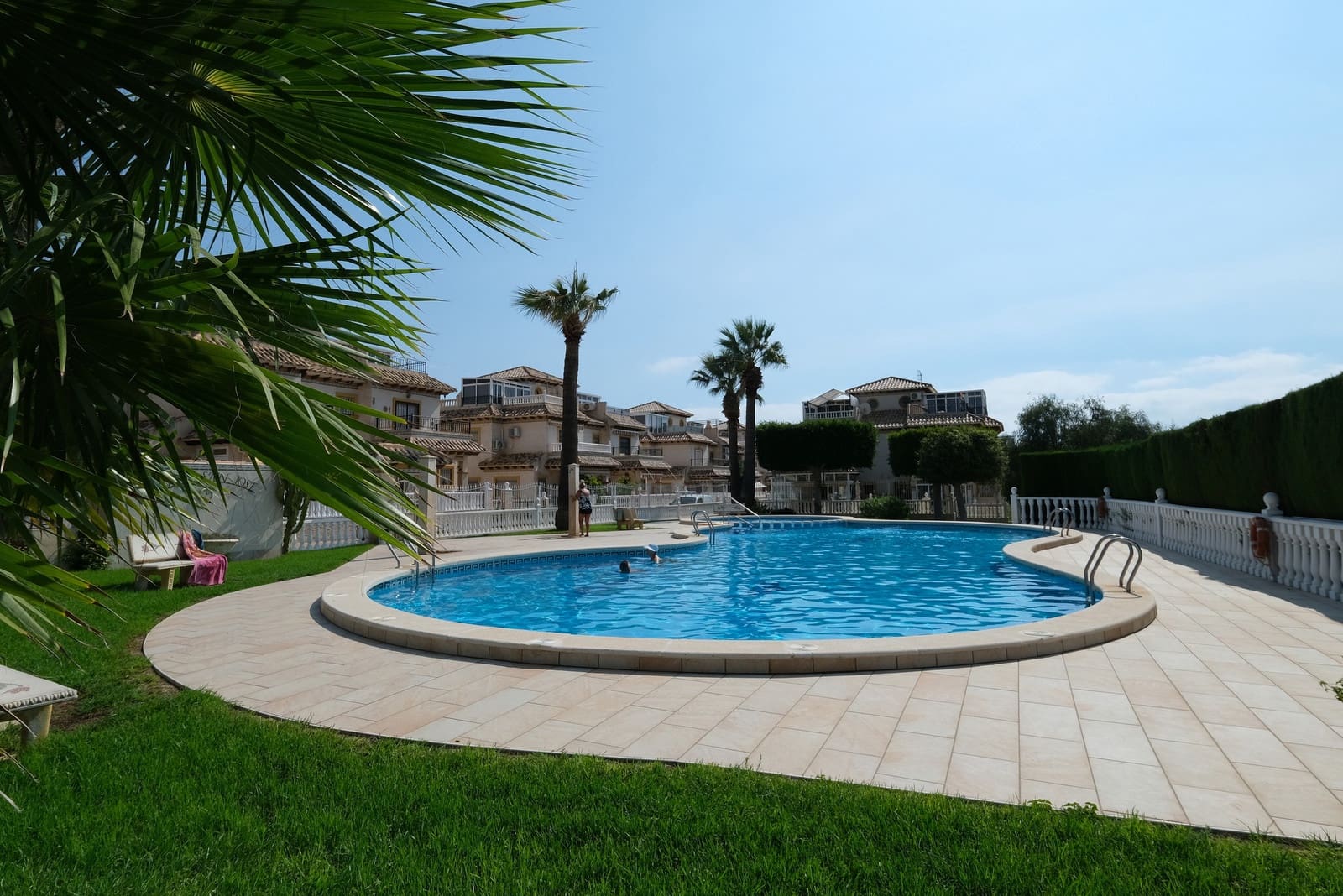 2 soveværelse Byhus til salg i Playa Flamenca med swimmingpool garage - € 219.500 (Ref: 10080513)