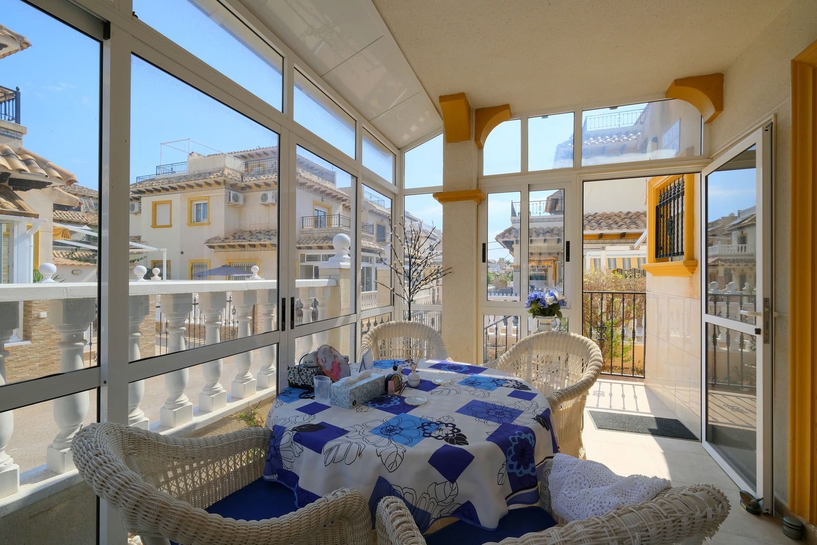 2 soveværelse Byhus til salg i Playa Flamenca med swimmingpool garage - € 219.500 (Ref: 10080513)