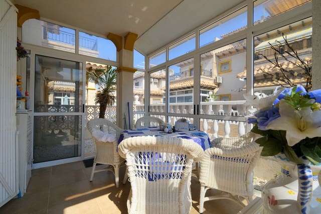 2 soveværelse Byhus til salg i Playa Flamenca, Orihuela med swimmingpool garage - € 219.500 (Ref: 10080513)