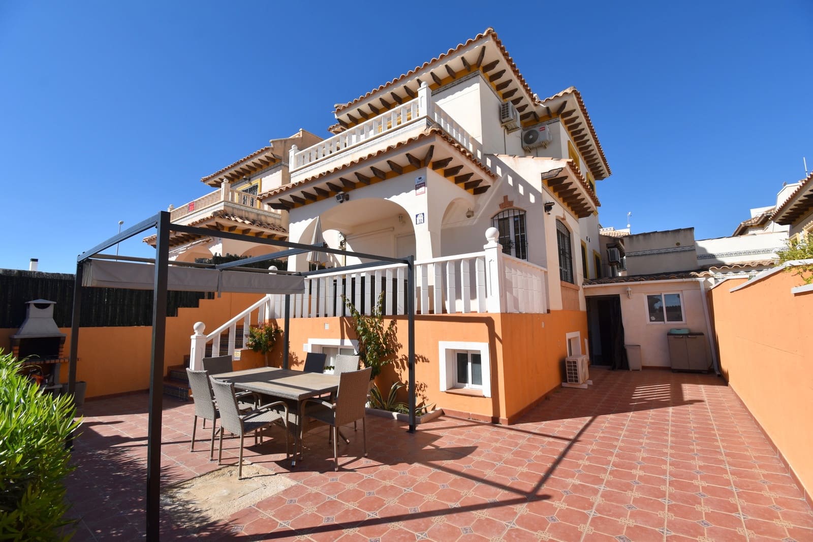 2 chambre Maison de Ville à vendre à Cabo Roig avec piscine garage - 259 995 € (Ref: 10080514)