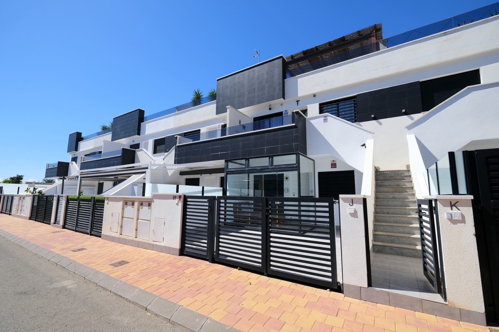 Ático de 2 habitaciones en San Pedro del Pinatar en venta con piscina garaje - 249.995 € (Ref: 10097646)