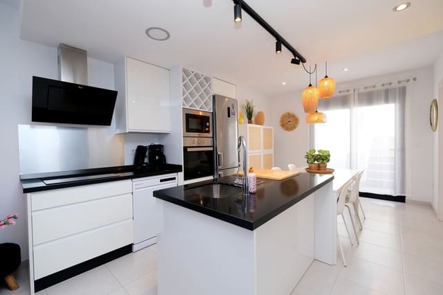 Ático de 2 habitaciones en Lo Pagan, San Pedro del Pinatar en venta con piscina garaje - 249.995 € (Ref: 10097646)