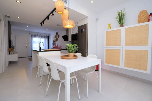 Ático de 2 habitaciones en Lo Pagan, San Pedro del Pinatar en venta con piscina garaje - 249.995 € (Ref: 10097646)