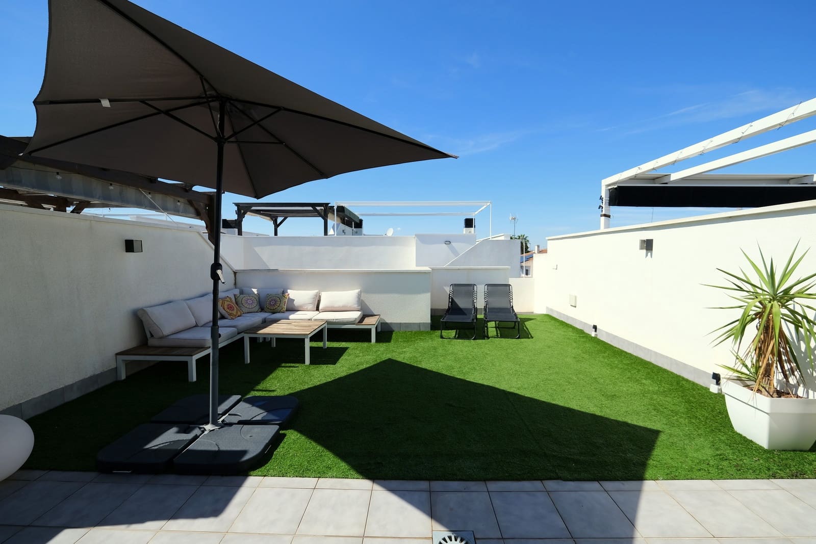 Ático de 2 habitaciones en San Pedro del Pinatar en venta con piscina garaje - 249.995 € (Ref: 10097646)
