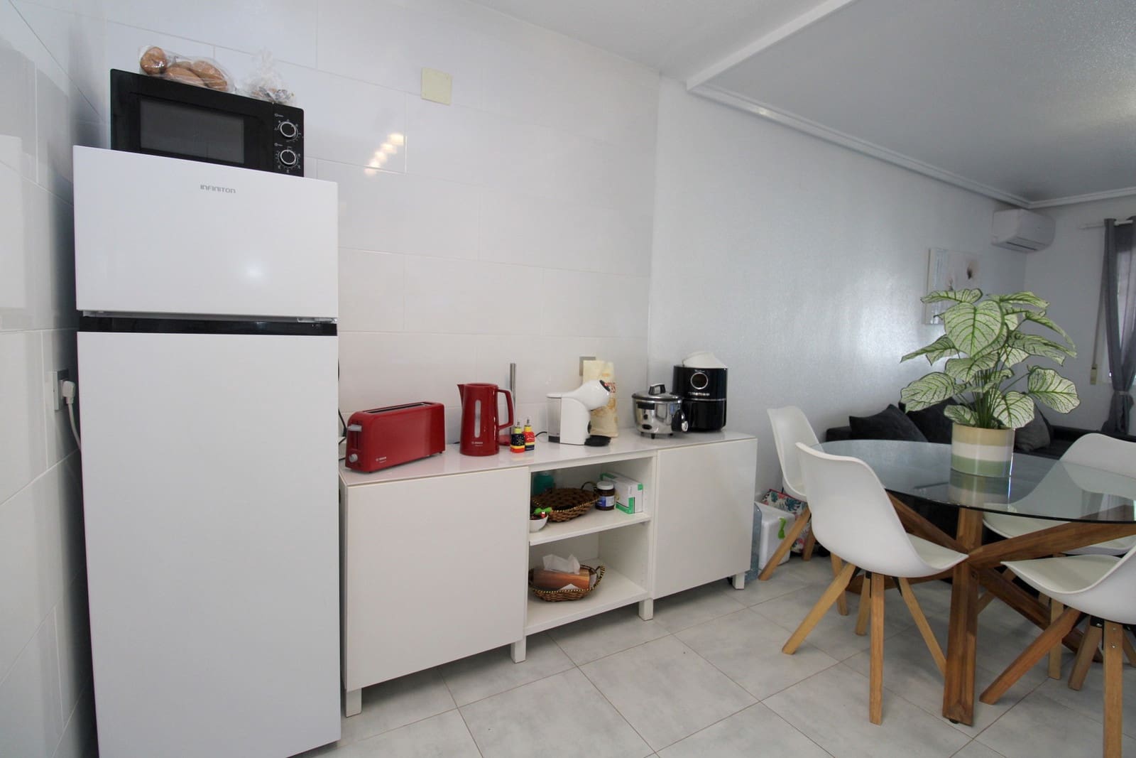 2 quarto Apartamento para venda em Torrevieja com piscina garagem - 209 000 € (Ref: 10097647)