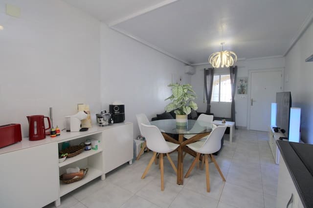2 quarto Apartamento para venda em El Chaparral - La Siesta - La Torreta, Torrevieja com piscina garagem - 209 000 € (Ref: 10097647)