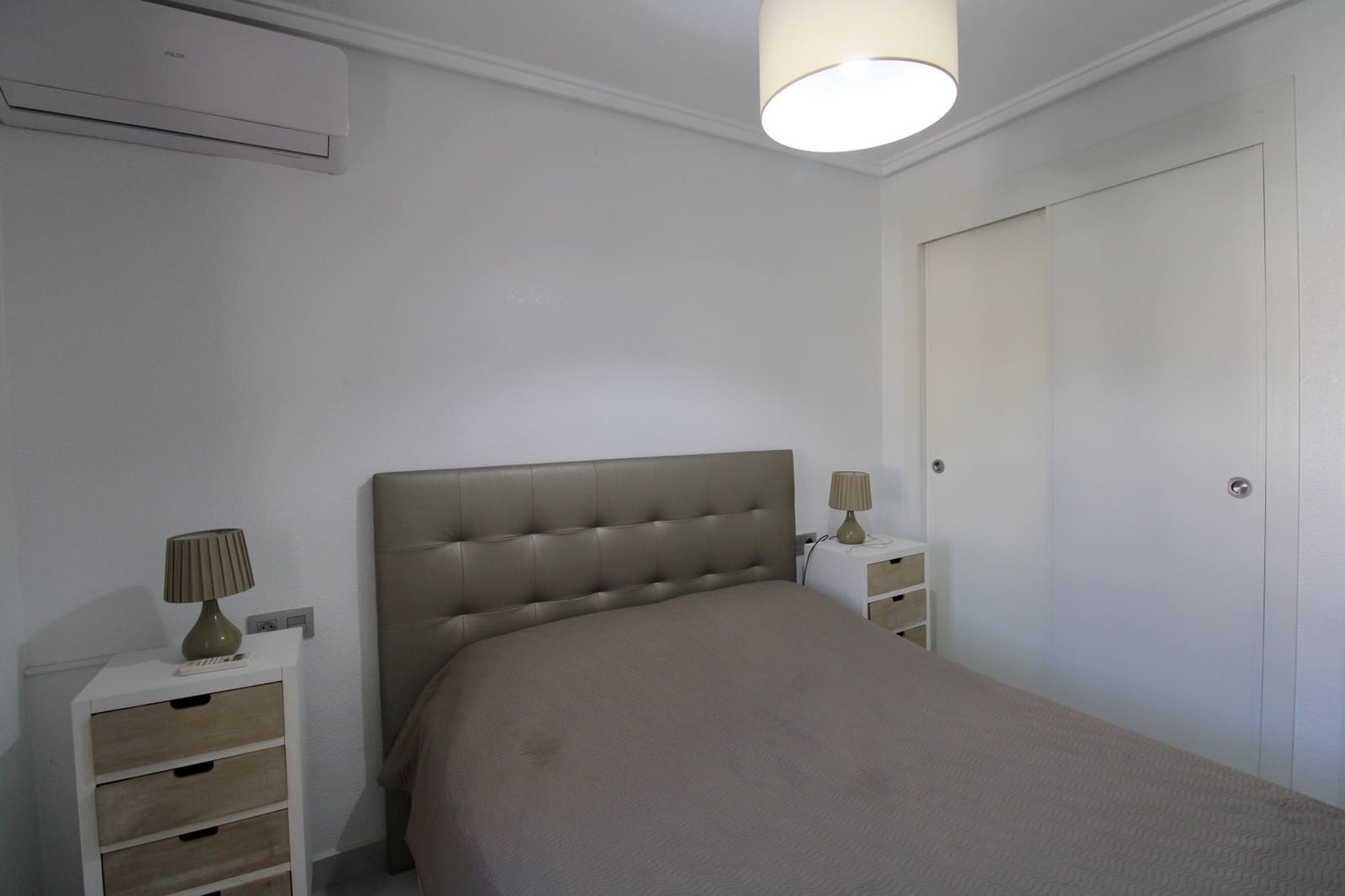 2 quarto Apartamento para venda em Torrevieja com piscina garagem - 209 000 € (Ref: 10097647)