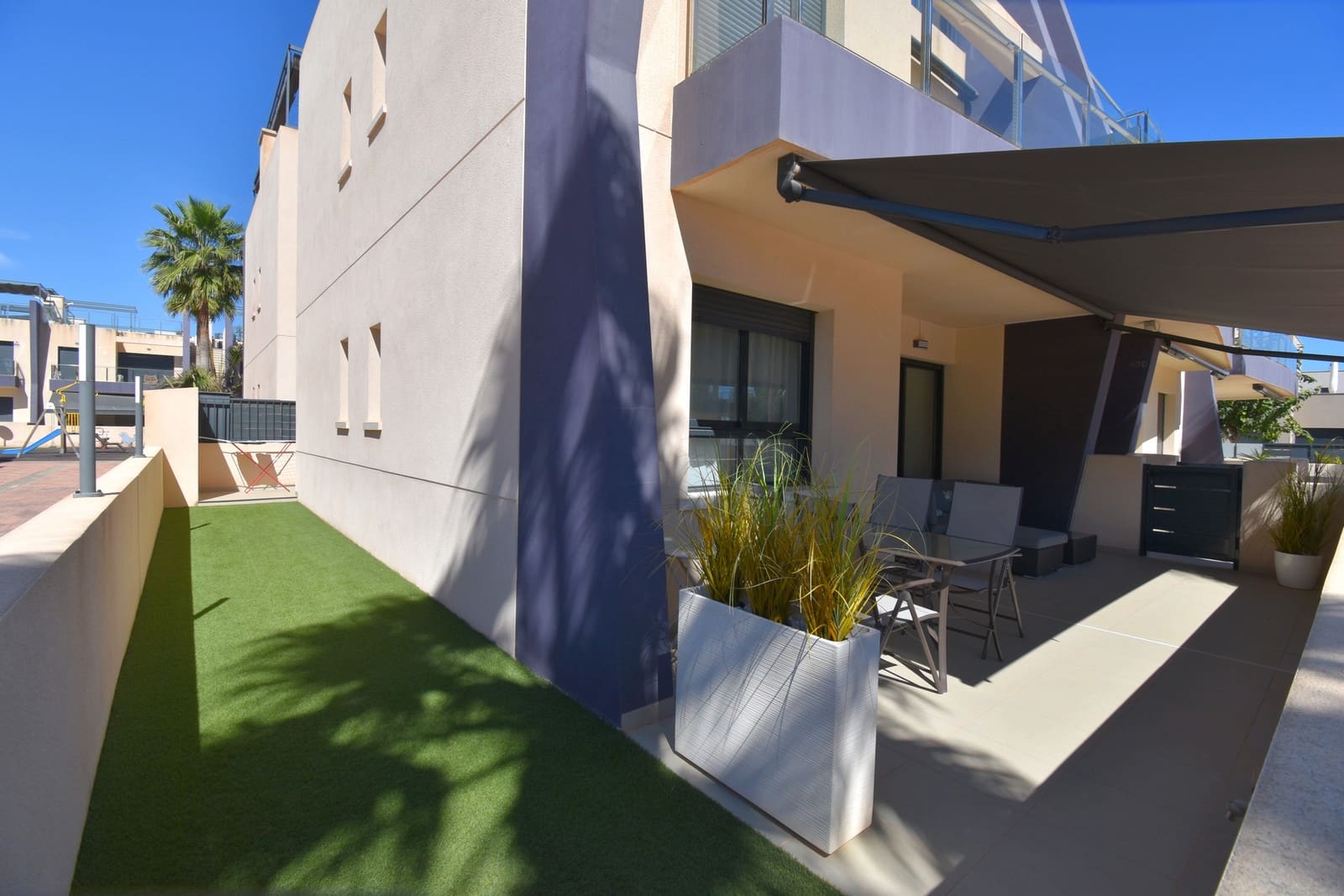 2 makuuhuone Huoneisto myytävänä paikassa Torre de la Horadada mukana uima-altaan - 299 999 € (Ref: 10099730)