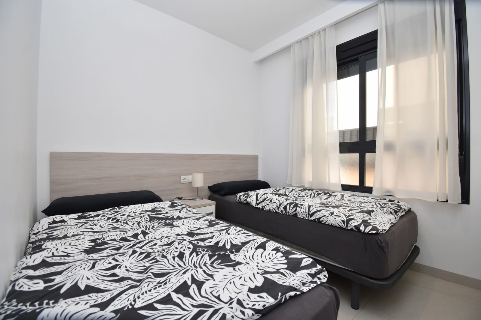 2 makuuhuone Huoneisto myytävänä paikassa Torre de la Horadada mukana uima-altaan - 299 999 € (Ref: 10099730)