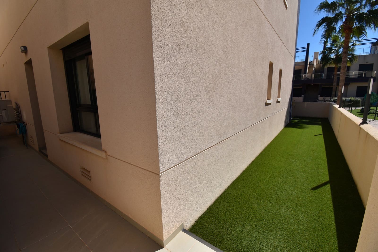2 makuuhuone Huoneisto myytävänä paikassa Torre de la Horadada mukana uima-altaan - 299 999 € (Ref: 10099730)