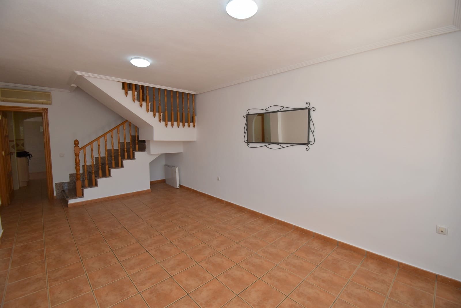 3 sypialnia Dom na sprzedaż w Torre de la Horadada z basenem garażem - 365 000 € (Ref: 10101863)