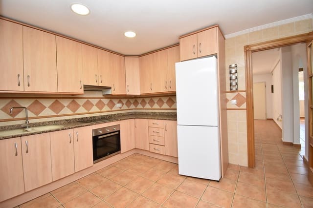 3 sypialnia Dom na sprzedaż w Torre de la Horadada, Pilar de la Horadada z basenem garażem - 365 000 € (Ref: 10101863)