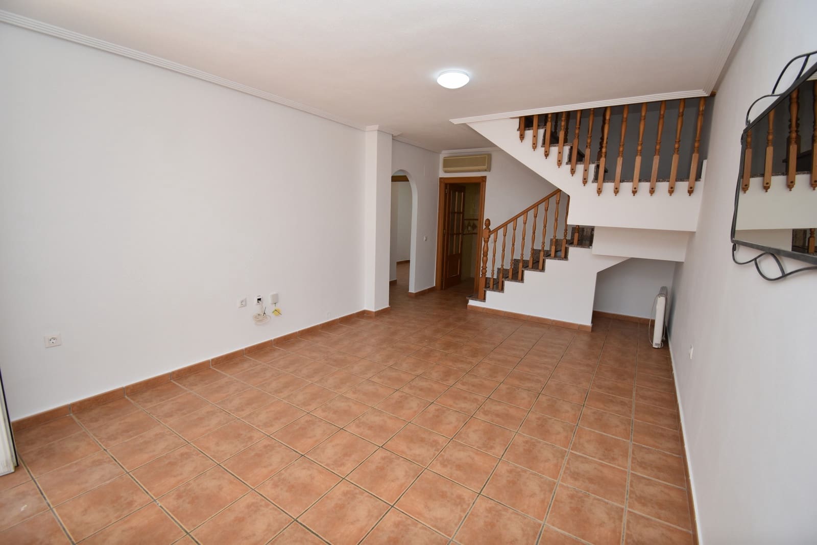 3 sypialnia Dom na sprzedaż w Torre de la Horadada z basenem garażem - 365 000 € (Ref: 10101863)