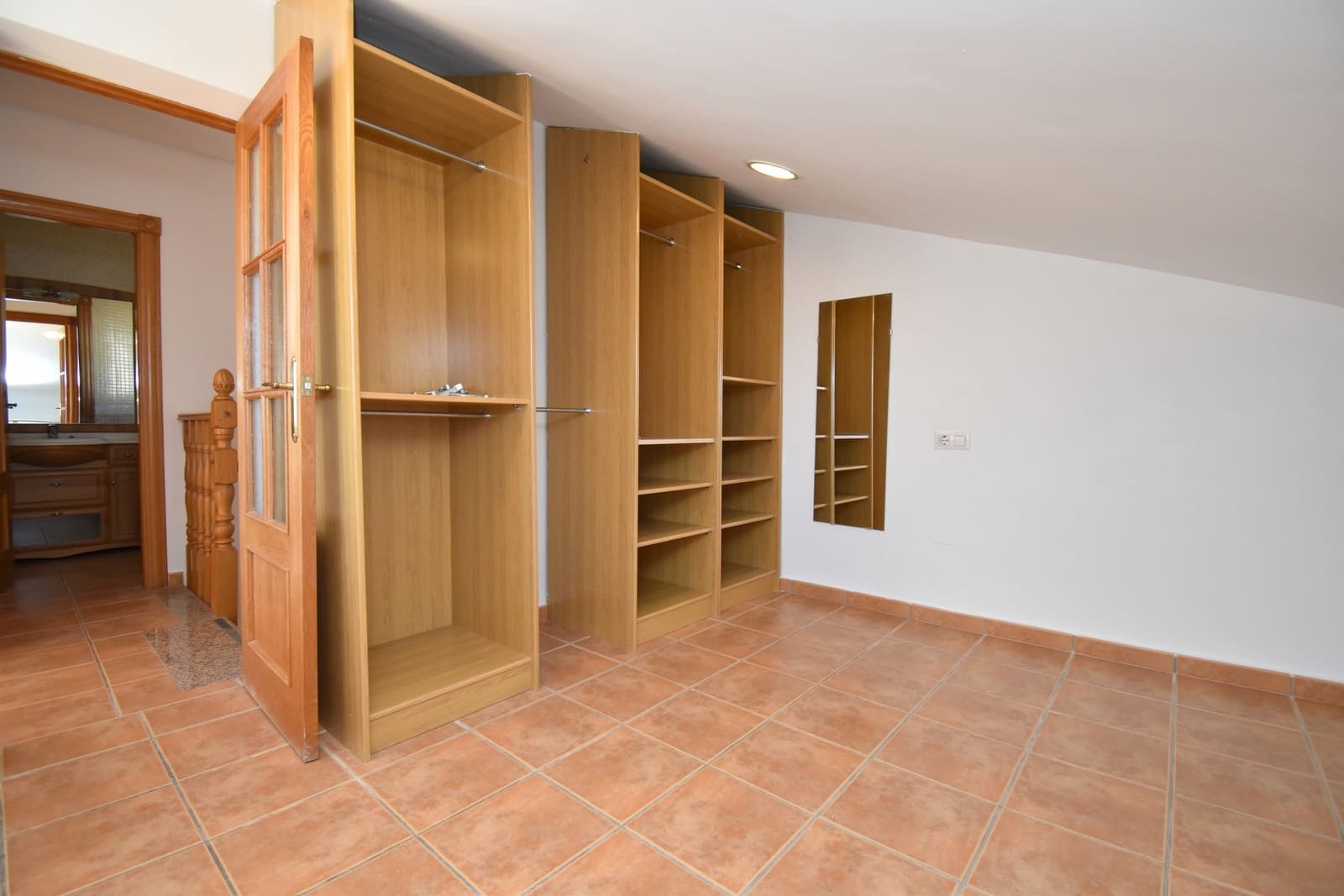 3 sypialnia Dom na sprzedaż w Torre de la Horadada z basenem garażem - 365 000 € (Ref: 10101863)