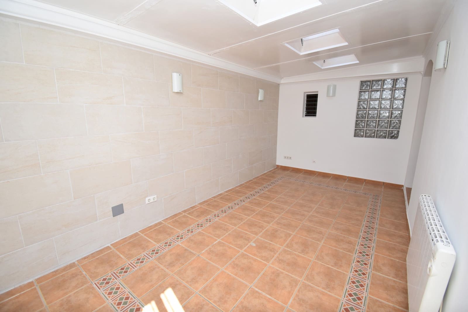 3 sypialnia Dom na sprzedaż w Torre de la Horadada z basenem garażem - 365 000 € (Ref: 10101863)