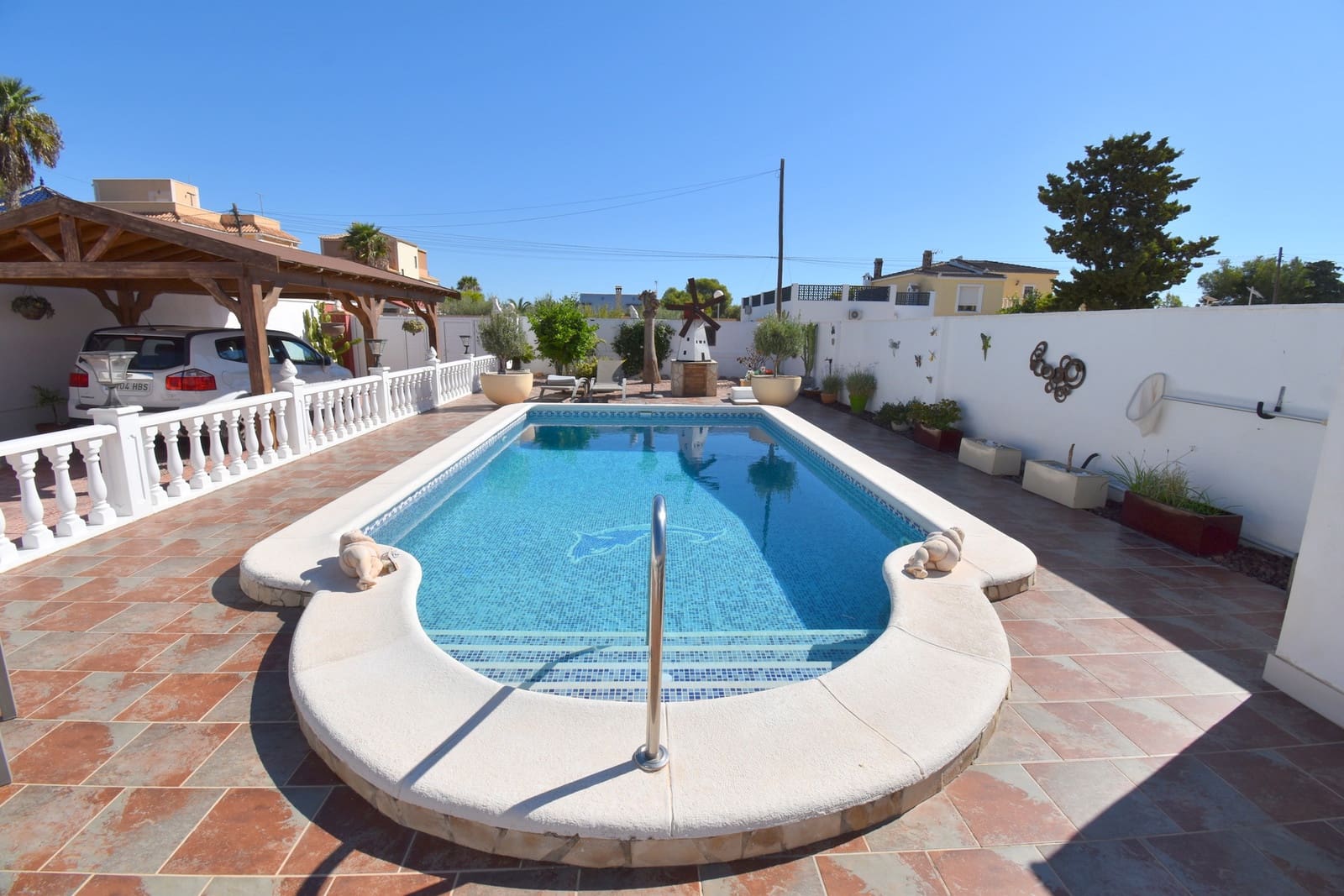 4 chambre Villa/Maison à vendre à La Zenia avec piscine garage - 475 000 € (Ref: 10101864)