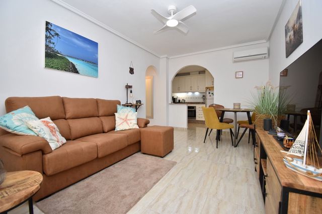 2 soveværelse Lejlighed til salg i Los Dolses, Orihuela med swimmingpool garage - € 219.000 (Ref: 10108995)