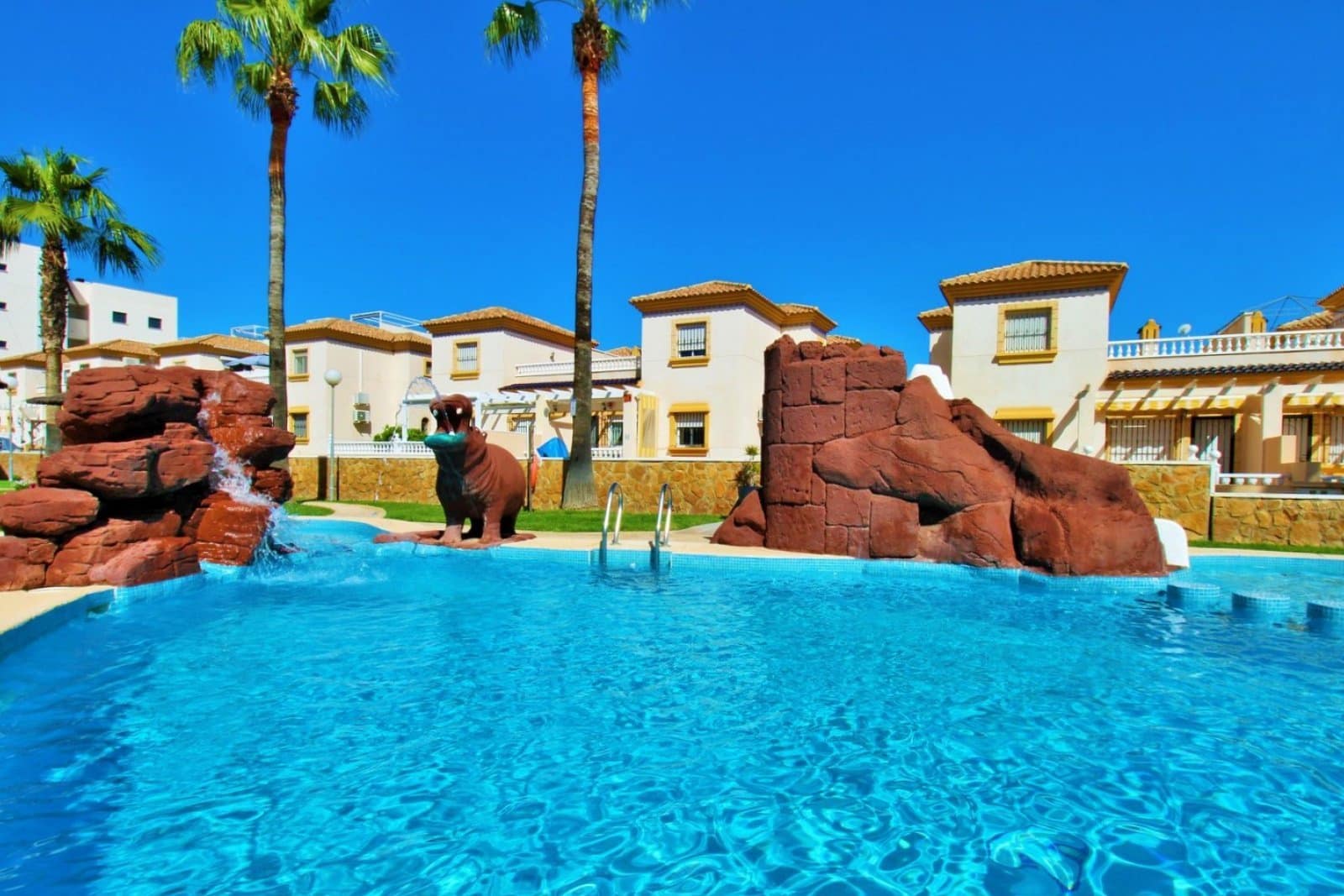 2 soveværelse Lejlighed til salg i Los Dolses med swimmingpool garage - € 219.000 (Ref: 10108995)