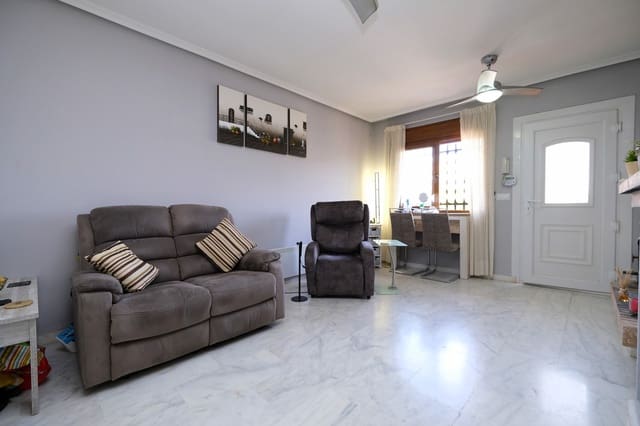 2 Zimmer Bungalow zu verkaufen in San Miguel de Salinas mit Pool Garage - 189.000 € (Ref: 10115425)