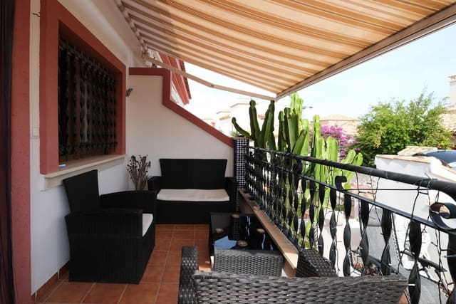 2 Zimmer Bungalow zu verkaufen in San Miguel de Salinas mit Pool Garage - 189.000 € (Ref: 10115425)