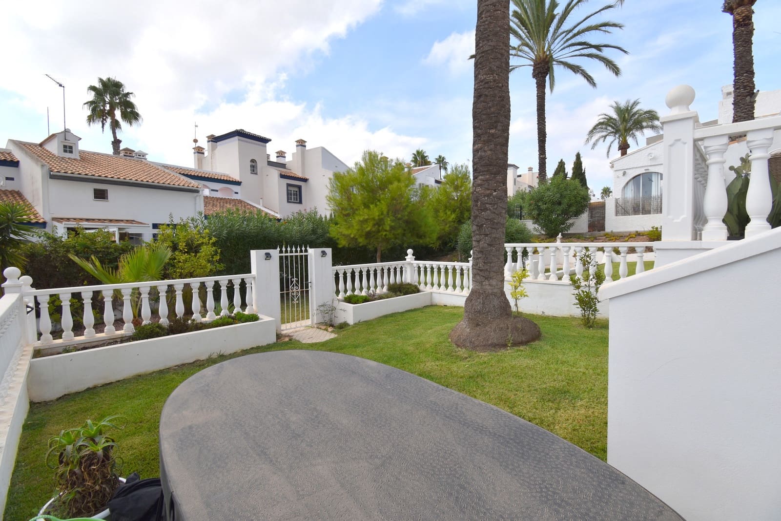 2 Zimmer Bungalow zu verkaufen in Villamartin - 295.000 € (Ref: 10115426)