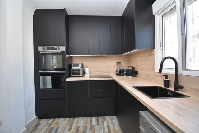Chalet de 4 habitaciones en Ciudad Quesada, Rojales en venta con piscina garaje - 379.000 € (Ref: 10115427)