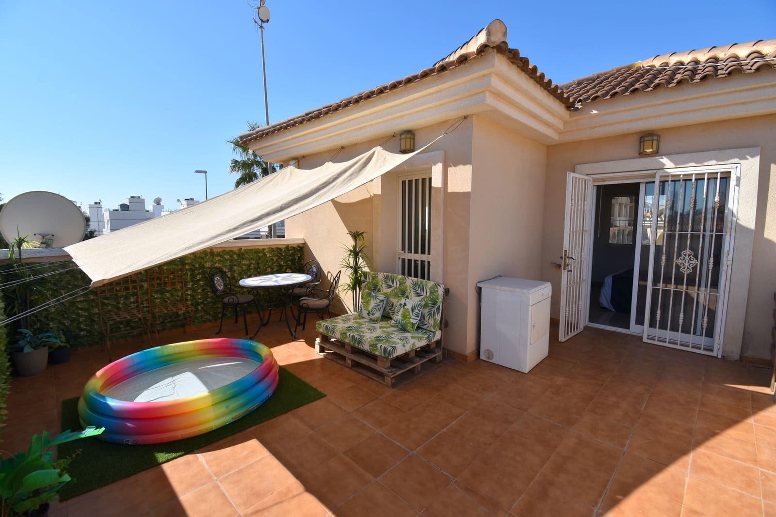 Chalet de 4 habitaciones en Ciudad Quesada en venta con piscina garaje - 379.000 € (Ref: 10115427)