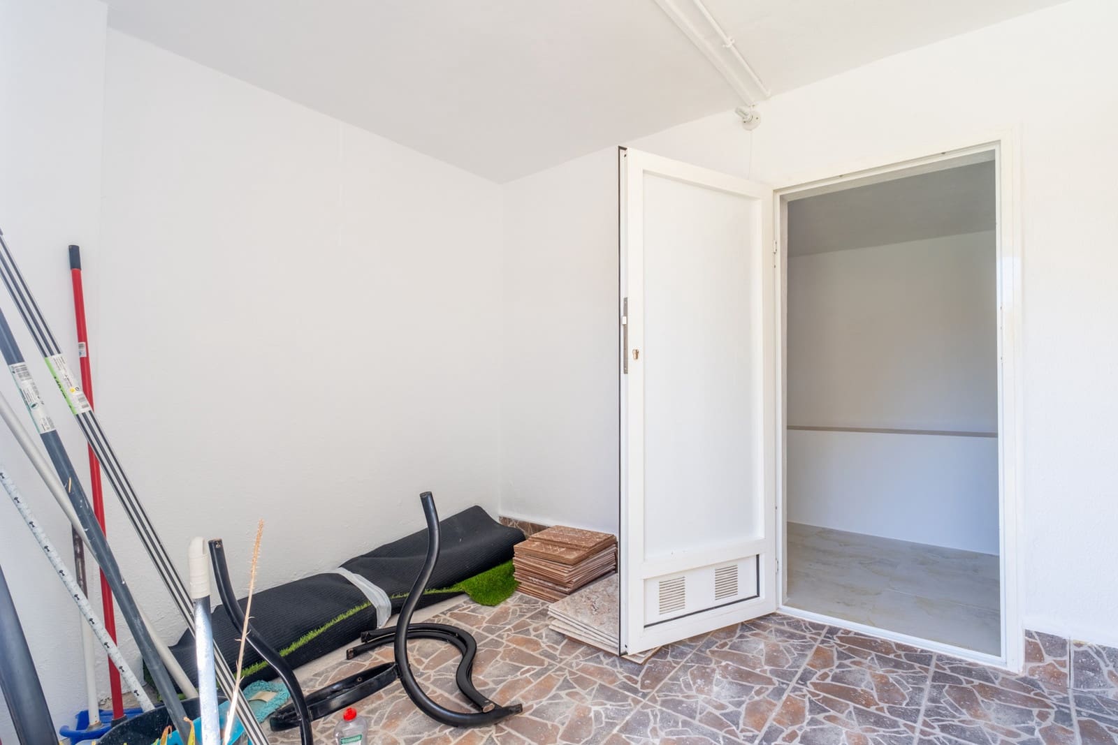 2 soverom Hus til salgs i Villamartin med svømmebasseng garasje - € 228 900 (Ref: 10118830)
