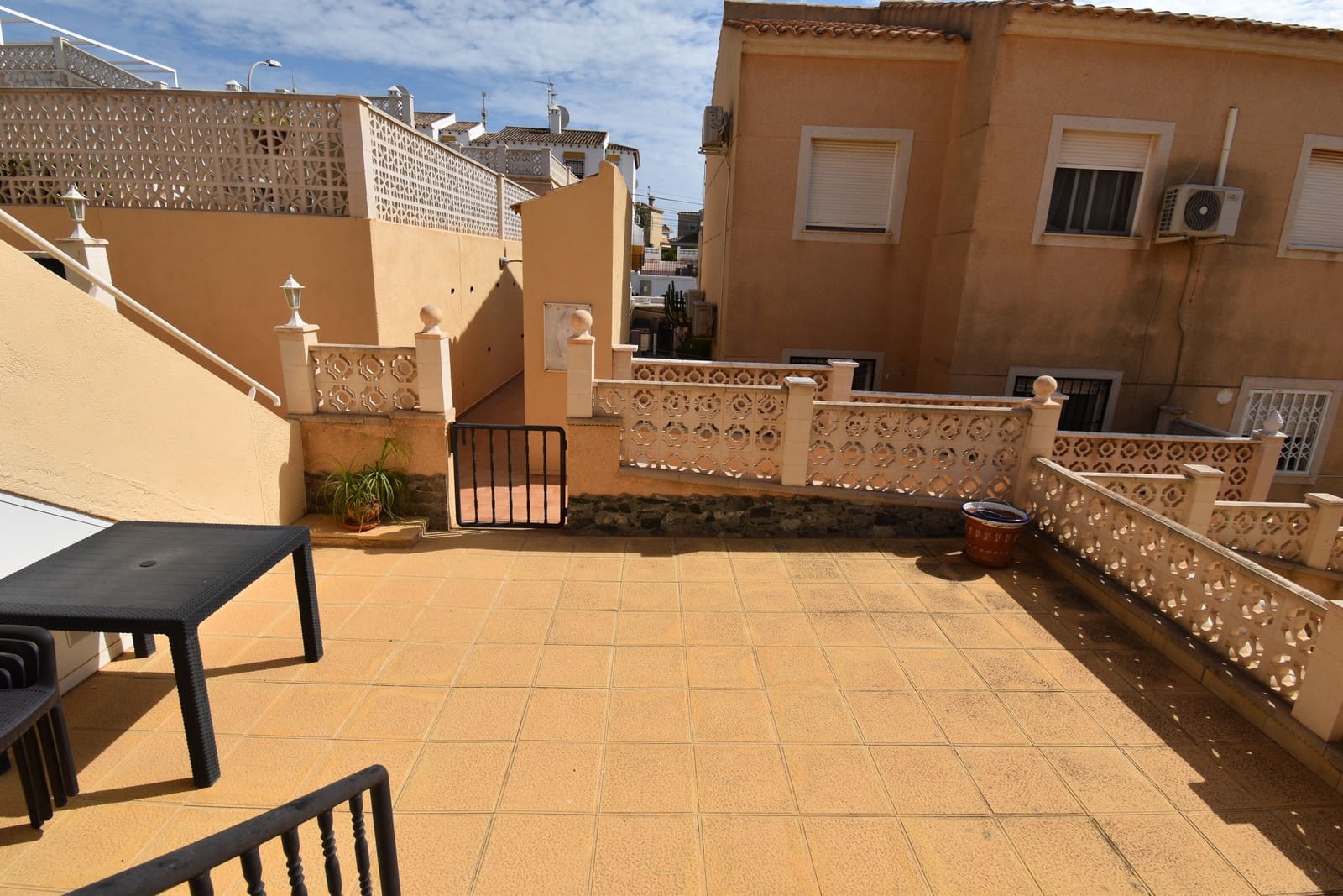 2 Zimmer Apartment zu verkaufen in Villamartin mit Pool - 140.000 € (Ref: 10123512)