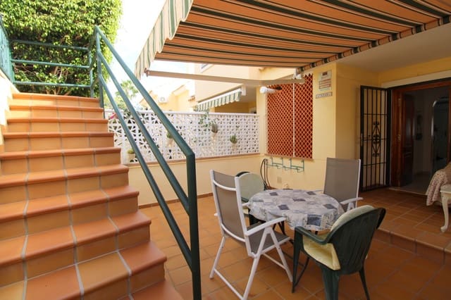 2 soverom Hus til salgs i Campoamor, Orihuela med svømmebasseng garasje - € 239 999 (Ref: 10123513)