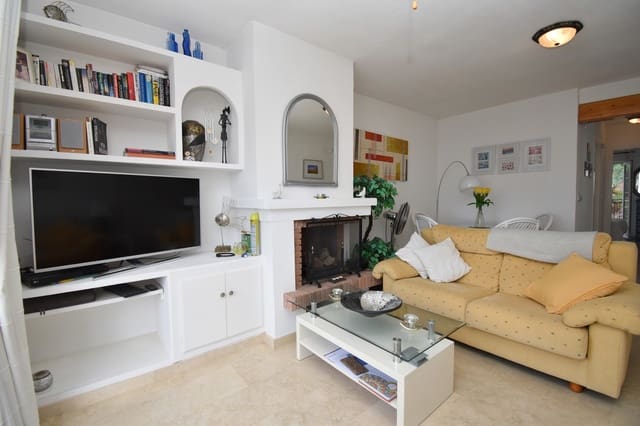 2 Zimmer Penthouse zu verkaufen in Villamartin, Orihuela mit Pool - 179.000 € (Ref: 10123514)
