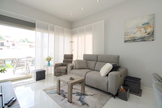 3 quarto Moradia para venda em Villamartin, Orihuela com piscina garagem - 439 999 € (Ref: 10131287)