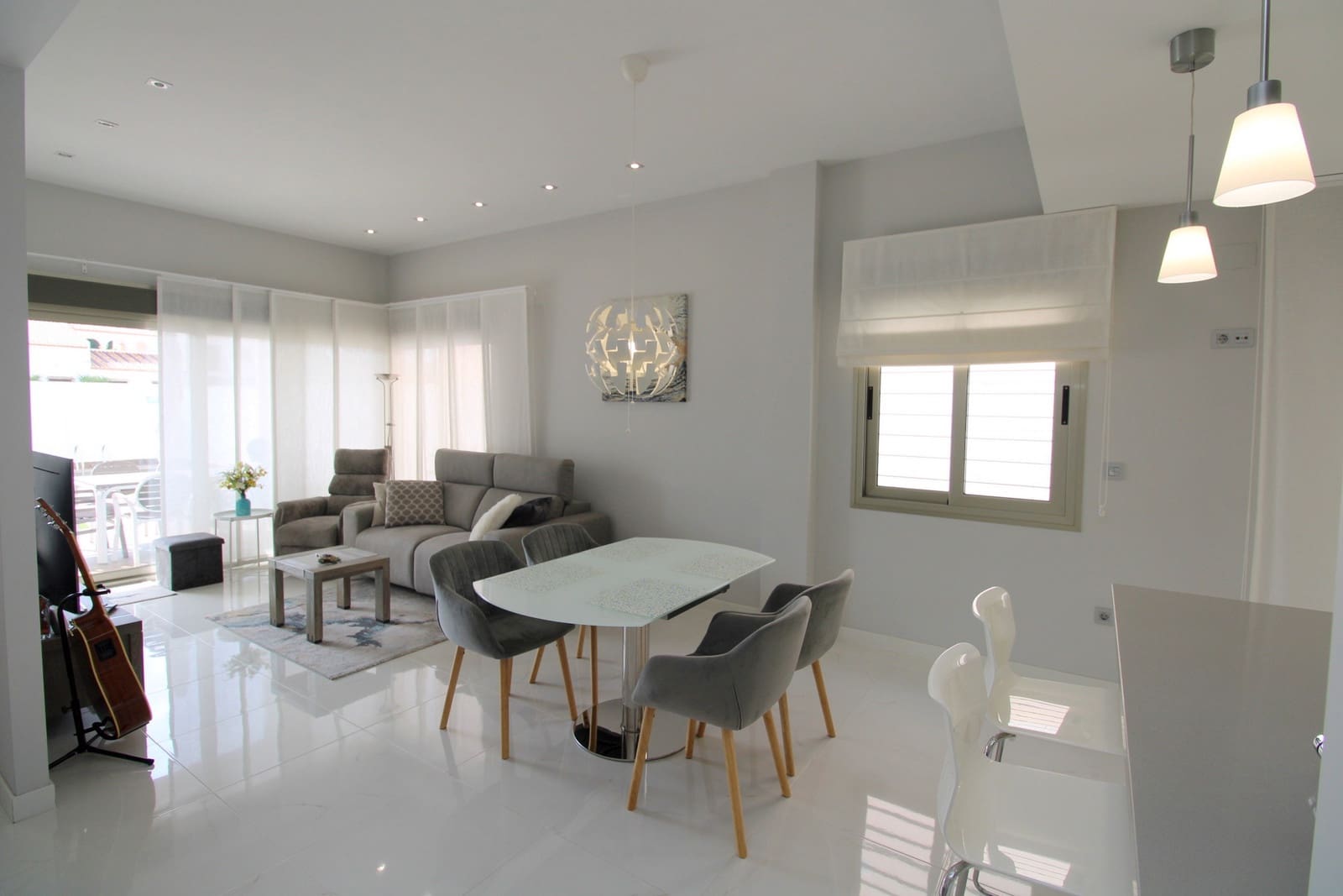 3 quarto Moradia para venda em Villamartin com piscina garagem - 439 999 € (Ref: 10131287)