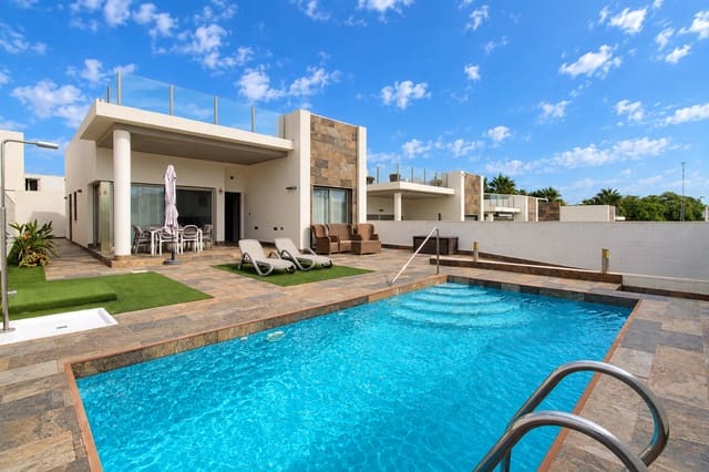 3 quarto Moradia para venda em Villamartin, Orihuela com piscina garagem - 439 999 € (Ref: 10131287)