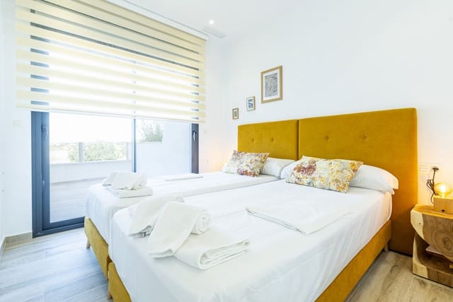 3 Zimmer Villa zu verkaufen in El Moncayo, Guardamar del Segura mit Pool Garage - 595.000 € (Ref: 10135738)