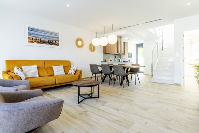 3 Zimmer Villa zu verkaufen in El Moncayo, Guardamar del Segura mit Pool Garage - 595.000 € (Ref: 10135738)