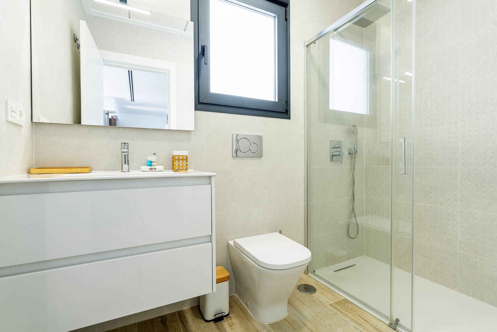 3 slaapkamer Villa te koop in Guardamar del Segura met zwembad garage - € 595.000 (Ref: 10135738)