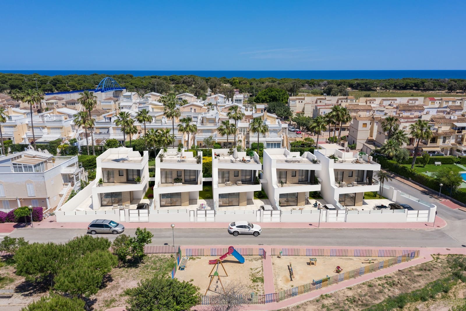 3 slaapkamer Villa te koop in Guardamar del Segura met zwembad garage - € 595.000 (Ref: 10135738)