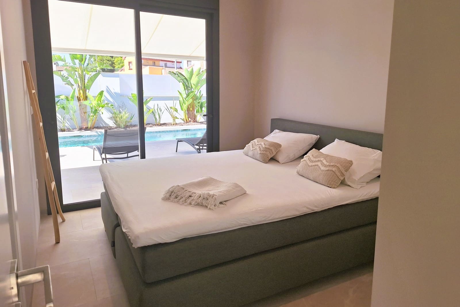 4 camera da letto Villa in vendita in Santiago de la Ribera con piscina garage - 850.000 € (Rif: 10139276)