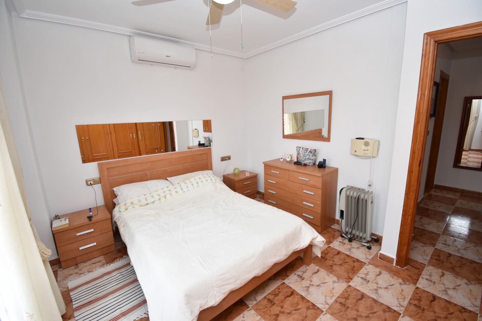 2 soverom Hus til salgs i Cabo Roig med svømmebasseng garasje - € 199 000 (Ref: 10139277)