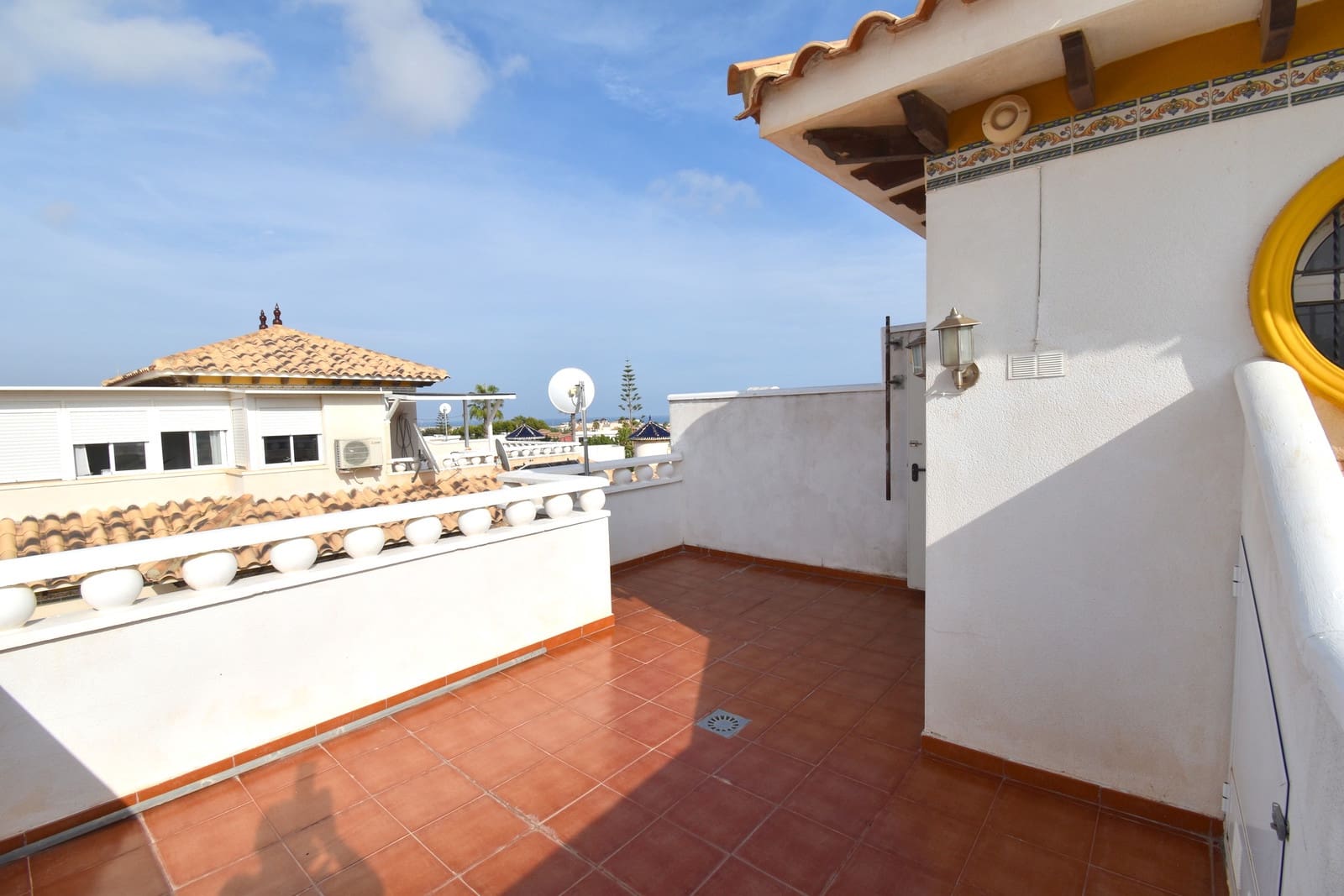2 soverom Hus til salgs i Cabo Roig med svømmebasseng garasje - € 199 000 (Ref: 10139277)