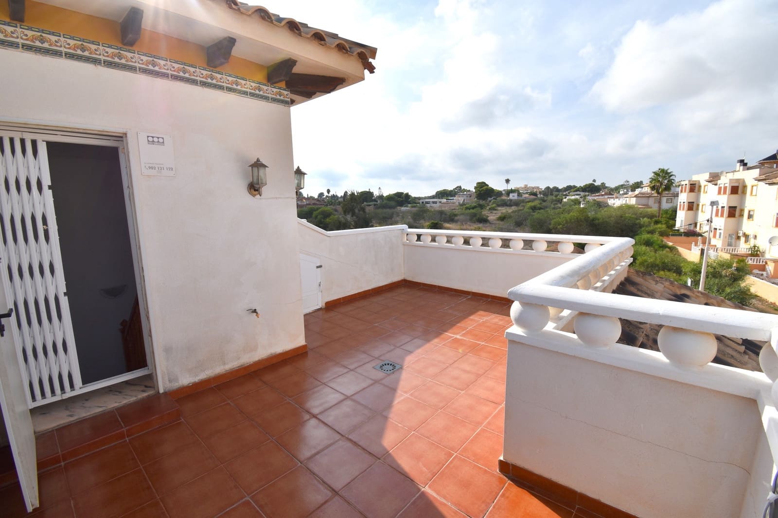 2 soverom Hus til salgs i Cabo Roig med svømmebasseng garasje - € 199 000 (Ref: 10139277)