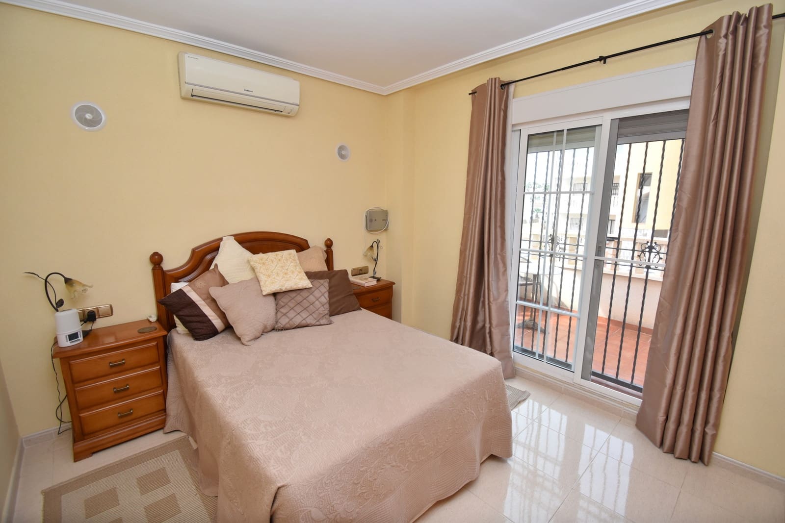 3 soverom Hus til salgs i Cabo Roig med svømmebasseng garasje - € 219 999 (Ref: 10139278)