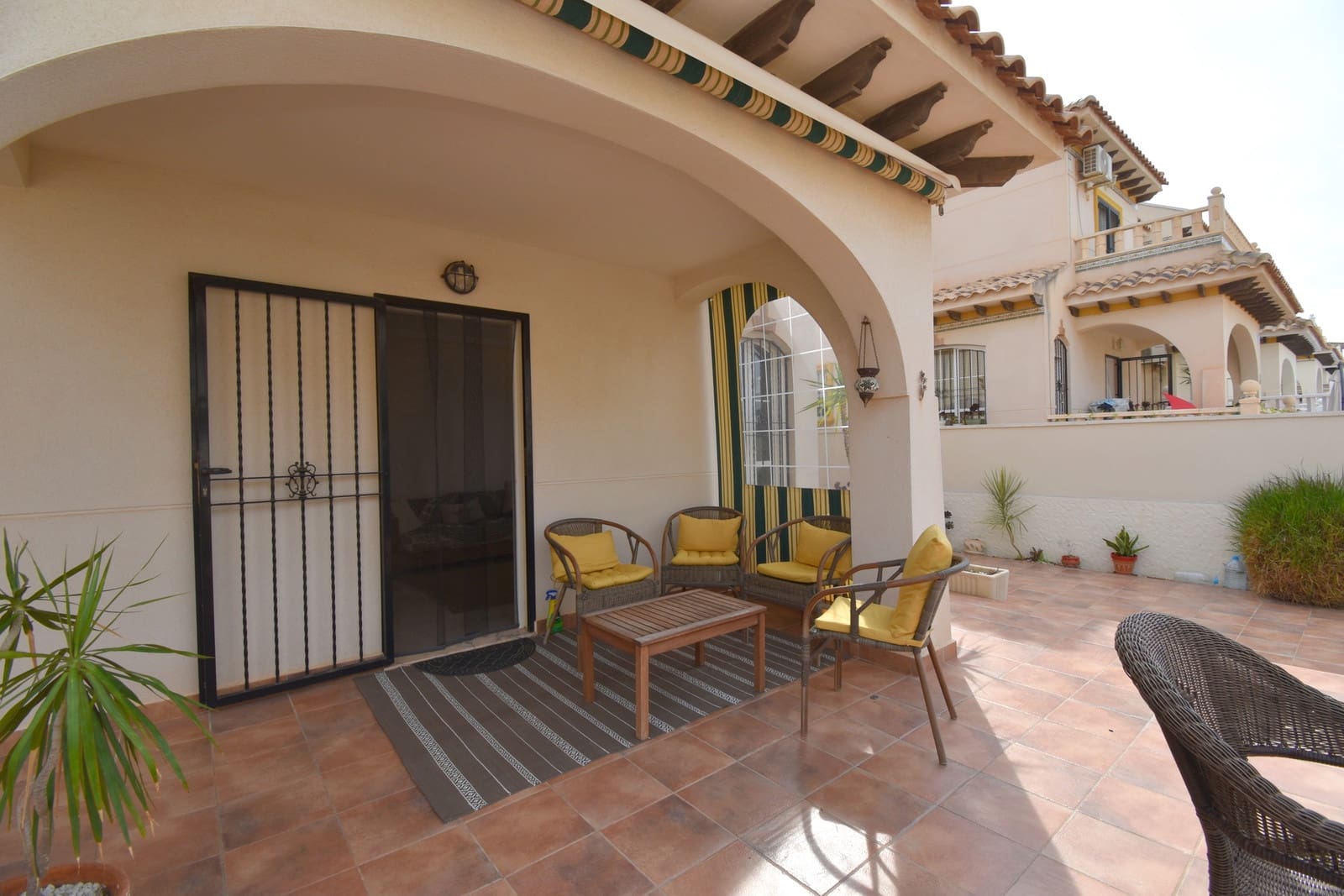 3 soverom Hus til salgs i Cabo Roig med svømmebasseng garasje - € 219 999 (Ref: 10139278)