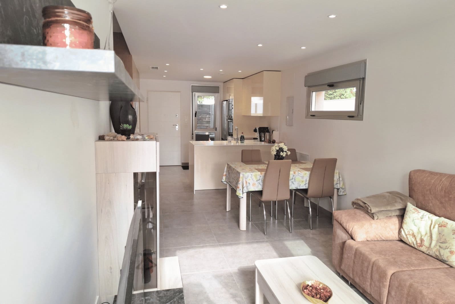3 sypialnia Willa na sprzedaż w Santiago de la Ribera z basenem garażem - 329 000 € (Ref: 10139280)