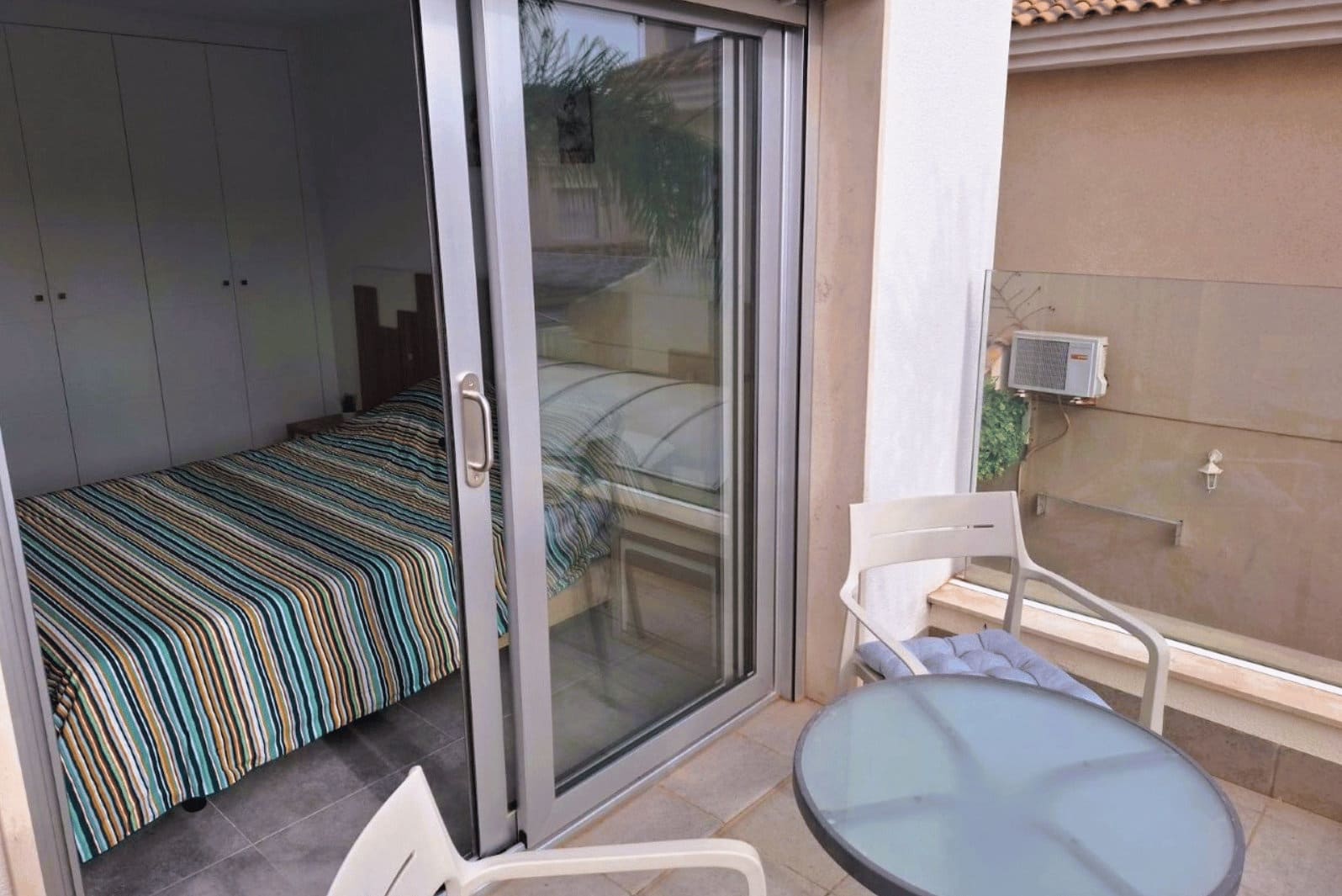 3 sypialnia Willa na sprzedaż w Santiago de la Ribera z basenem garażem - 329 000 € (Ref: 10139280)