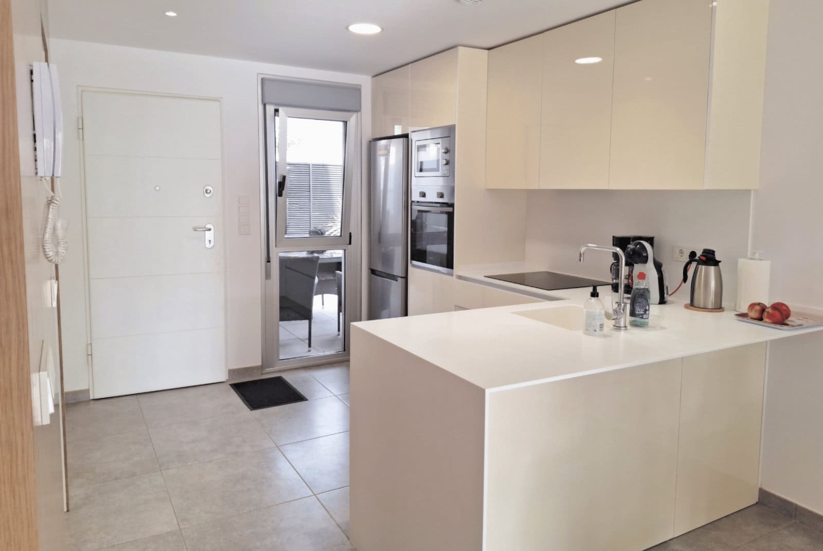 3 sypialnia Willa na sprzedaż w Santiago de la Ribera z basenem garażem - 329 000 € (Ref: 10139280)